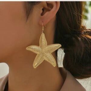 🆕New Gold Large Starfish Earrings